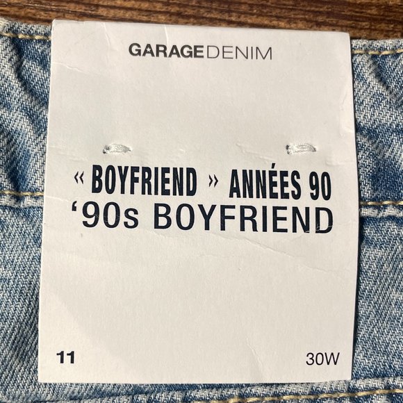 NWT | GARAGE | 90s Distressed Light Wash Denim Boyfriend Fit Short | 11 | 30W - Picture 4 of 6